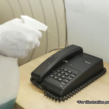 Collection O Hotel Aditya Palace Near Leisure Valley Park Γκουργκάον Εξωτερικό φωτογραφία