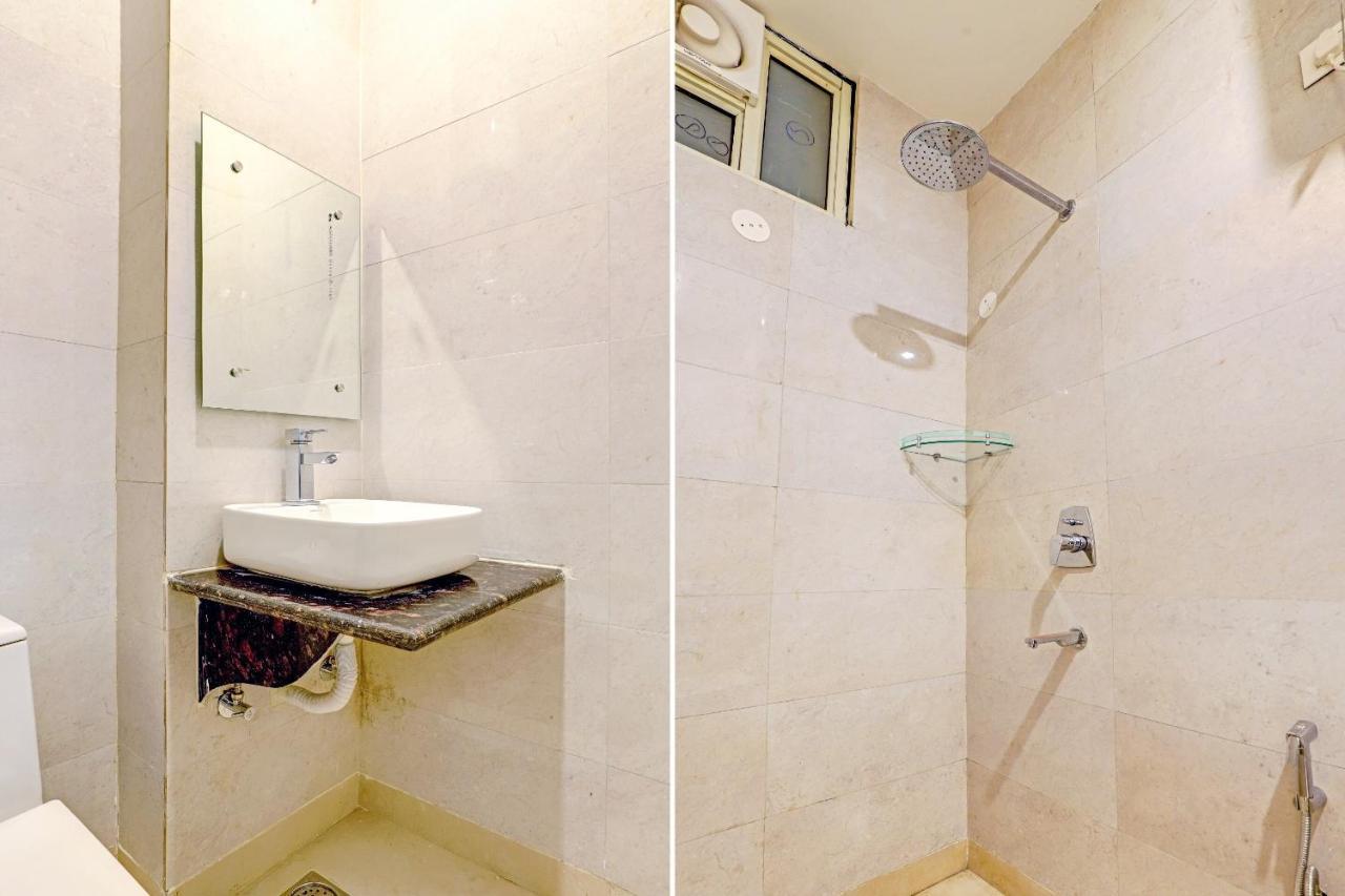 Collection O Hotel Aditya Palace Near Leisure Valley Park Γκουργκάον Εξωτερικό φωτογραφία